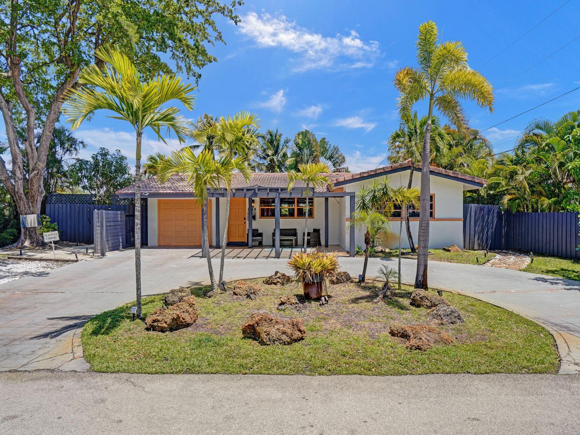 Large Gay Men'S 1 Bedroom W Gameroom Heated Pool Clothing Optional Oakland Park Bagian luar foto